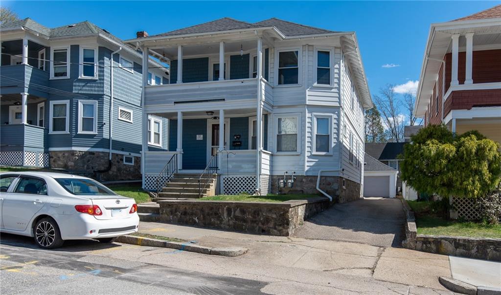 52 Fairlawn Avenue, Woonsocket