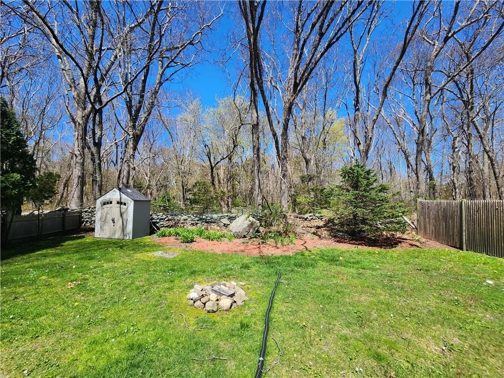 50 Plum Point Road, North Kingstown