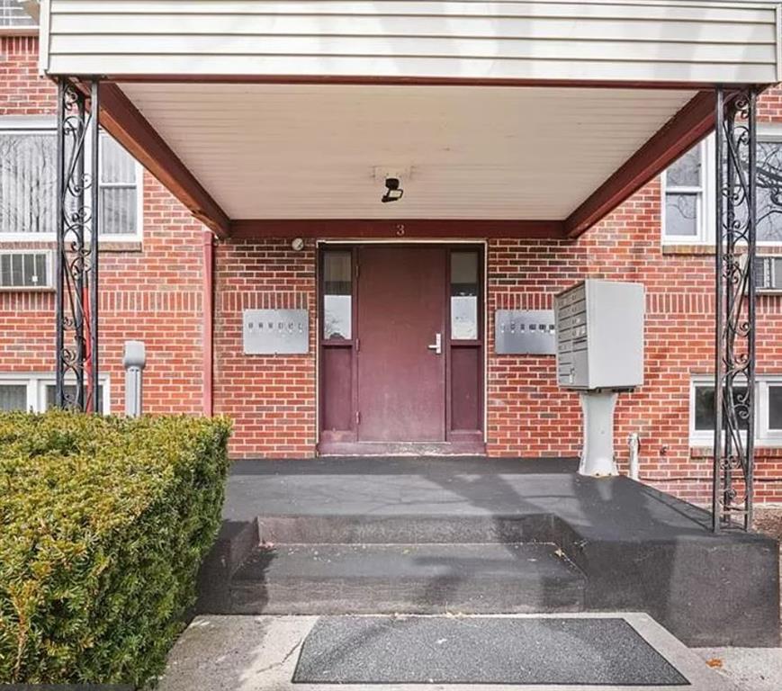 2160 Mineral Spring Unit C3-7 Avenue, North Providence