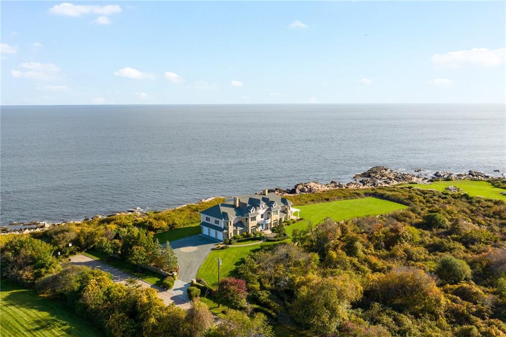 41 Bass Rock Road, Narragansett