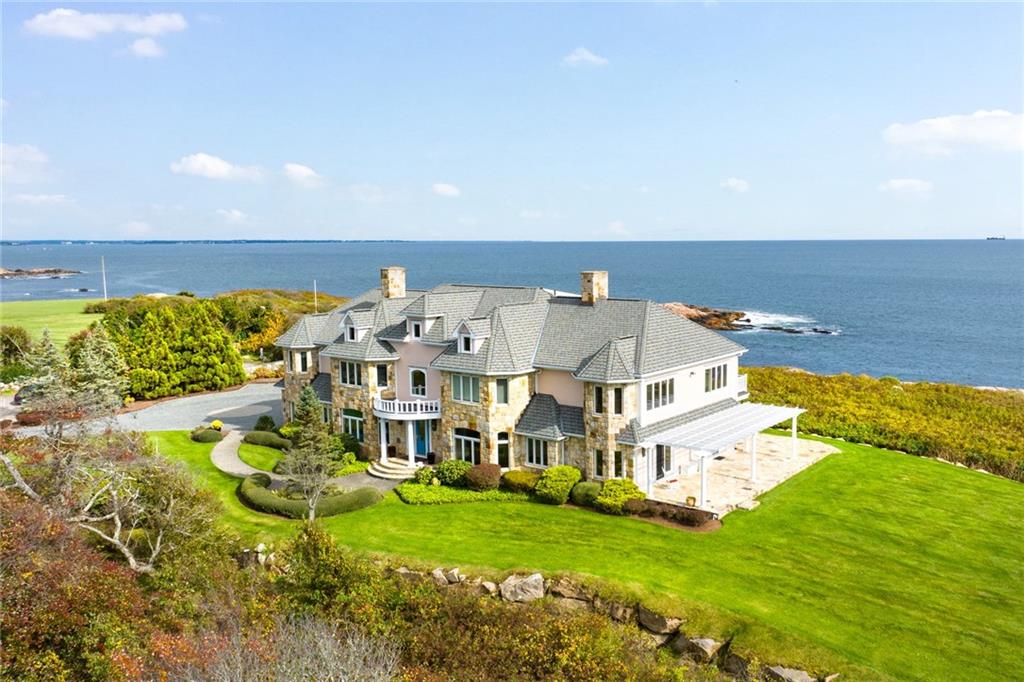 41 Bass Rock Road, Narragansett