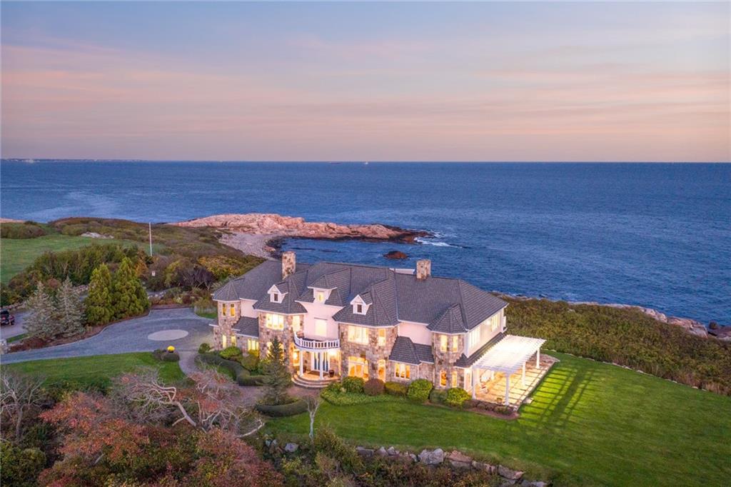 41 Bass Rock Road, Narragansett