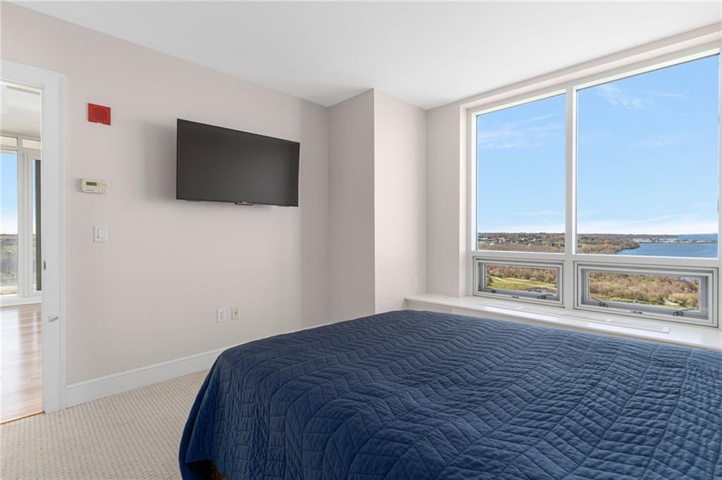 1 Tower Drive, Unit#1802, Portsmouth