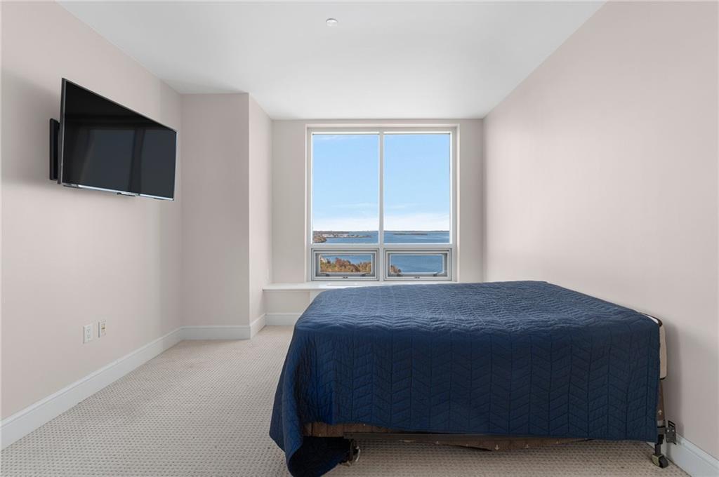 1 Tower Drive, Unit#1802, Portsmouth