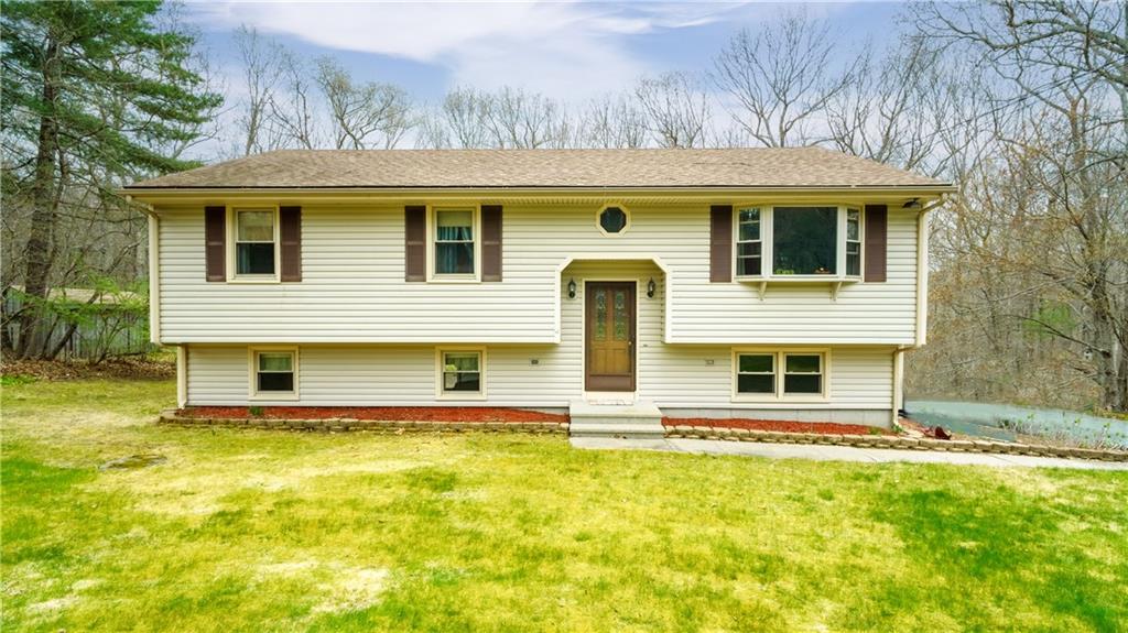 225 Smith Hill Road, Burrillville