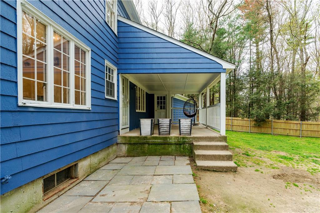 332 N Quidnessett Road, North Kingstown