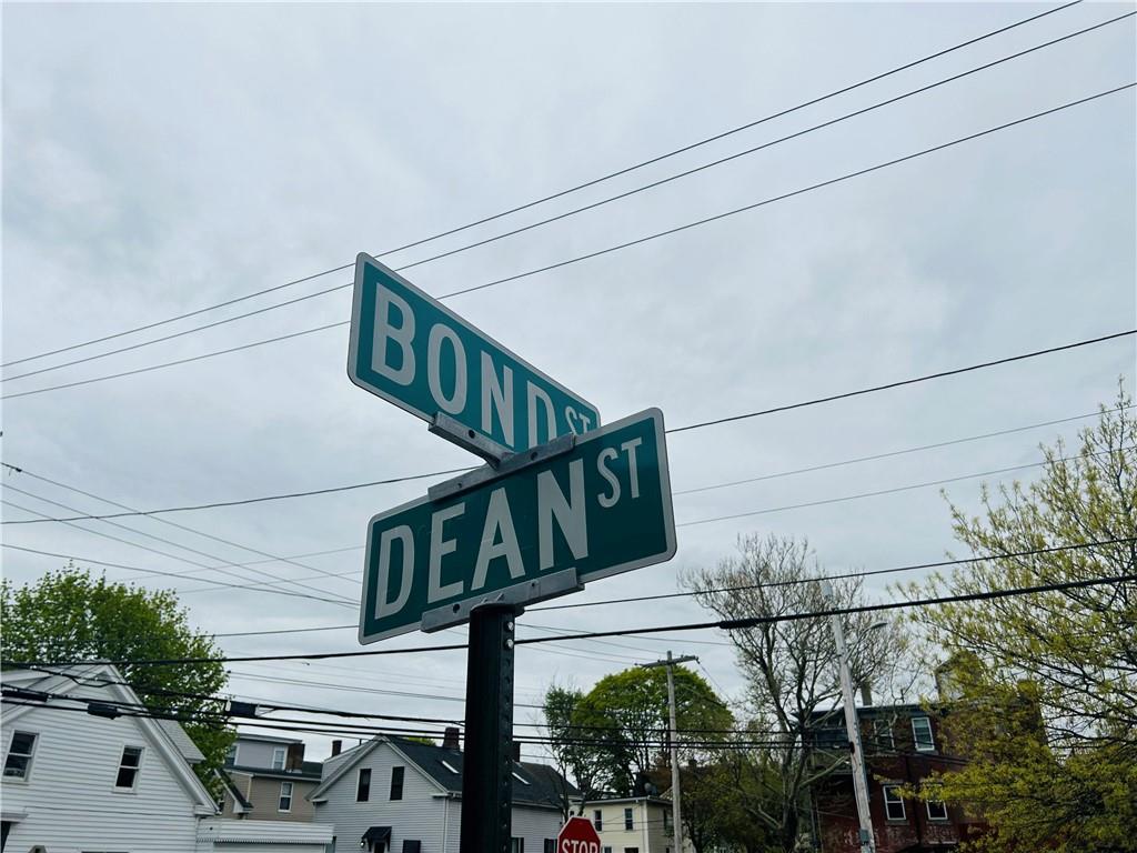 168 Dean Street, Providence