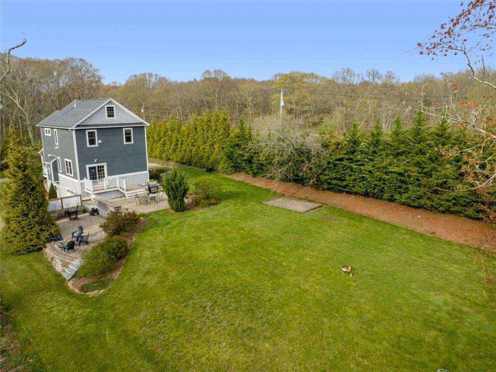 10 Legend Rock Road, South Kingstown