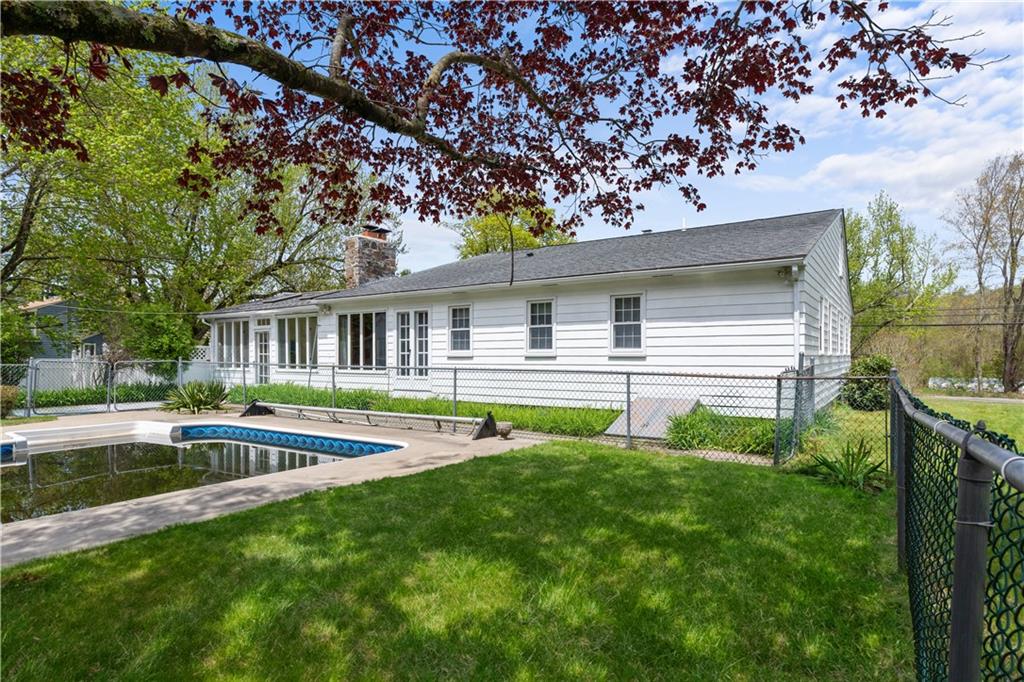1142 Frenchtown Road, East Greenwich
