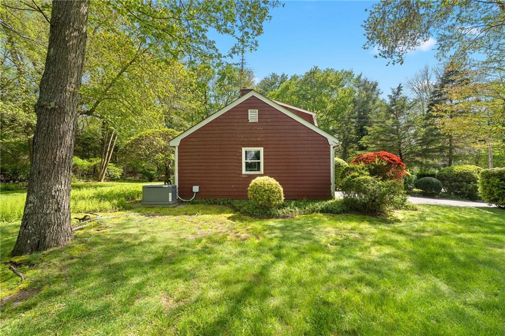 120 Biscuit City Road, South Kingstown