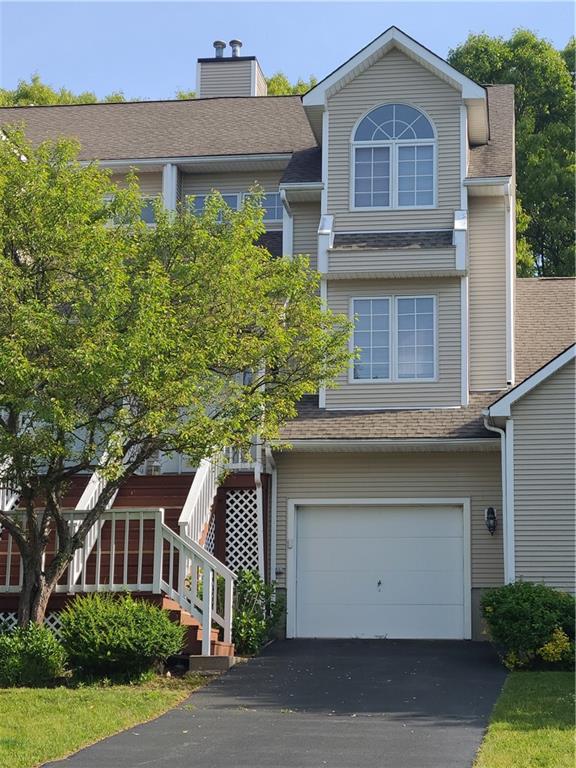 198 River Farms Drive, Unit#198, West Warwick