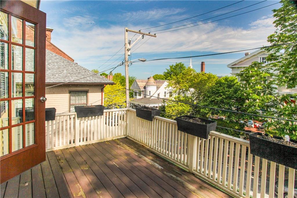 75 Pelham Street, Unit#d, Newport