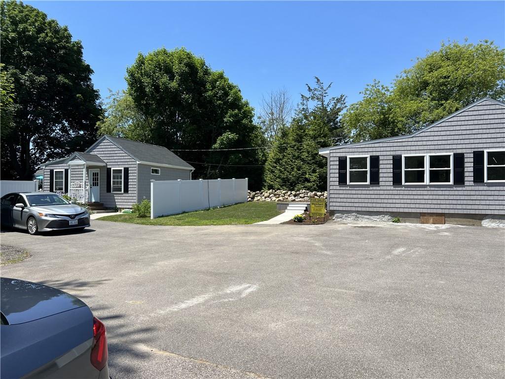 291 - B Shore Road, Westerly