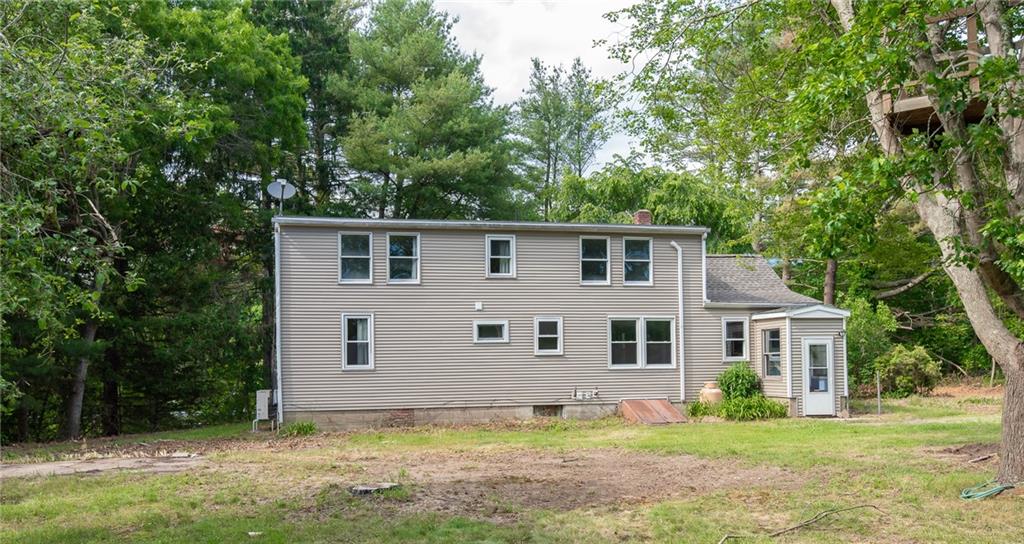 210 Ashaway Road, Hopkinton