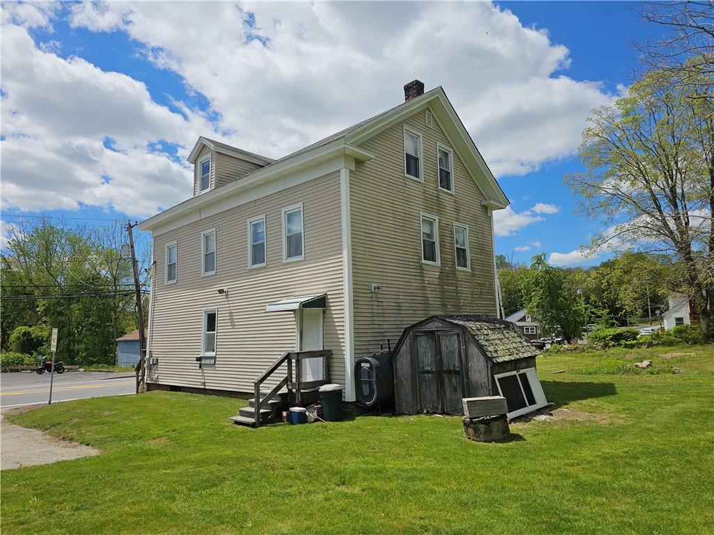 199 Putnam Pike, Glocester