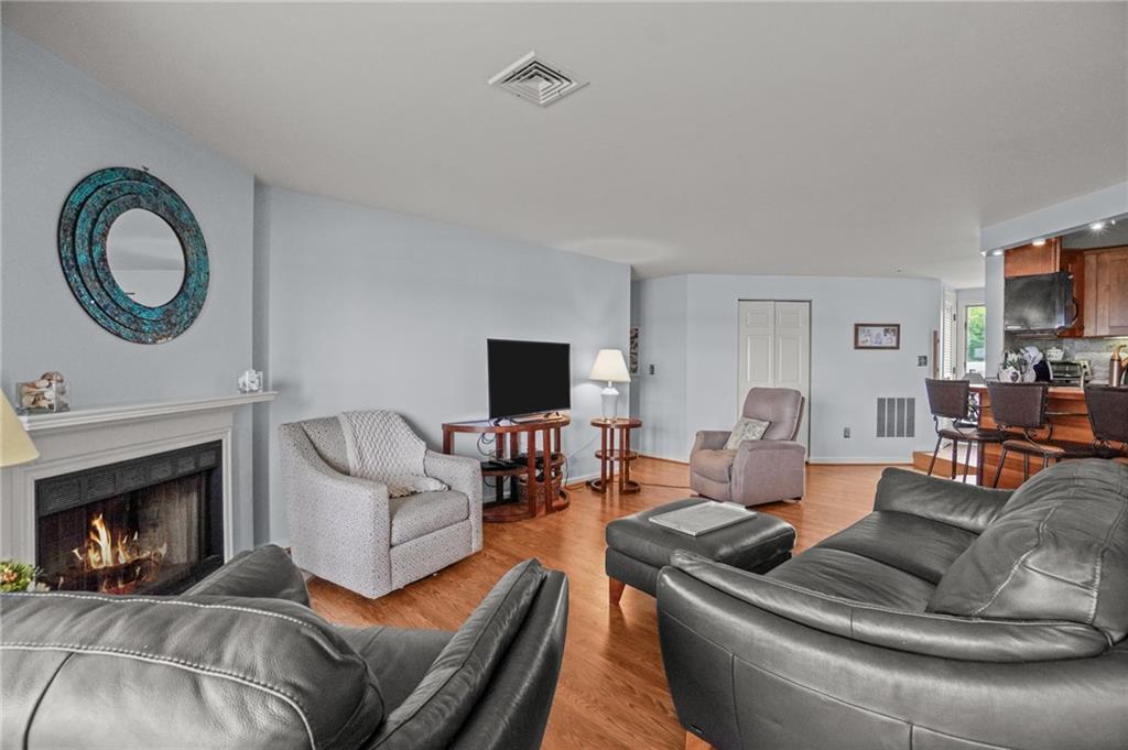 700 Shore Drive, Unit#602, Fall River