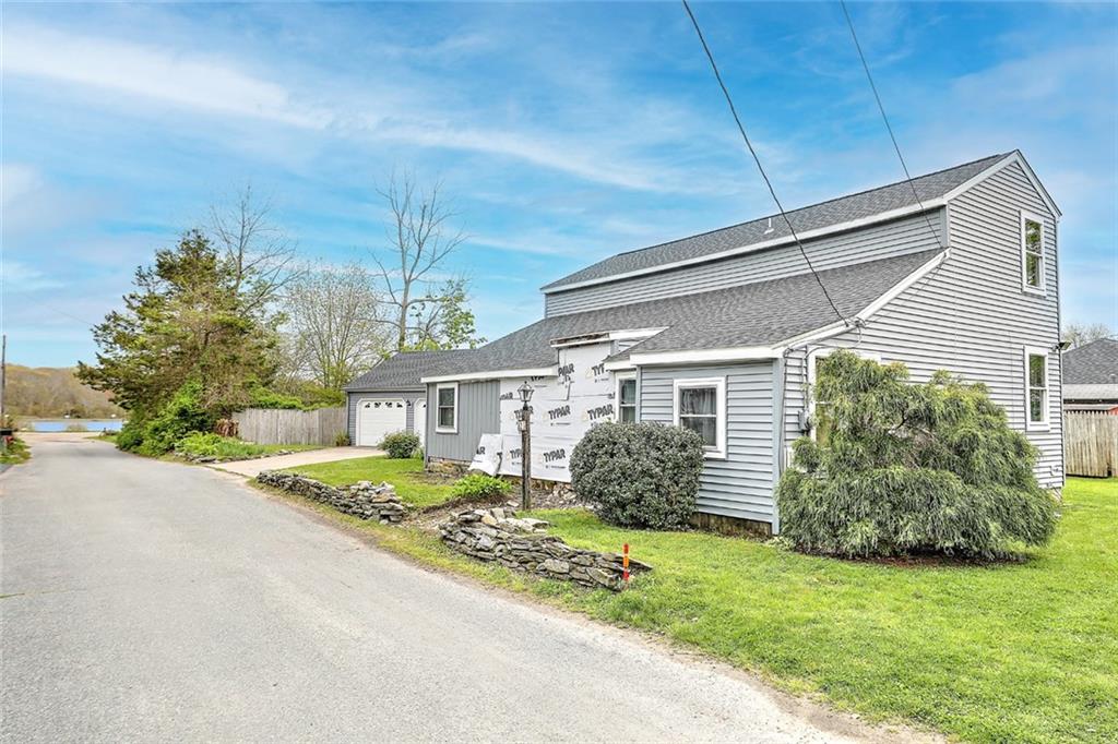 25 Mitchell Avenue, South Kingstown
