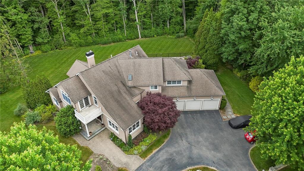 121 Crest Drive, Cranston