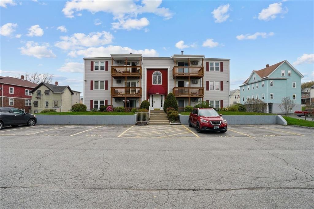 555 Diamond Hill Road, Unit#303, Woonsocket