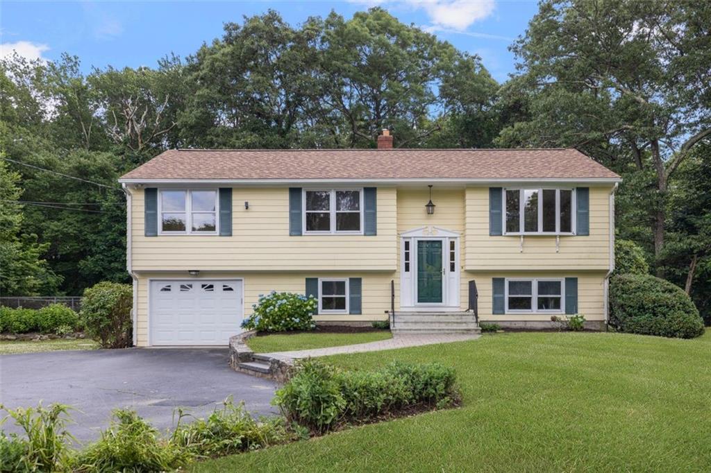 171 Betty Pond Road, Scituate