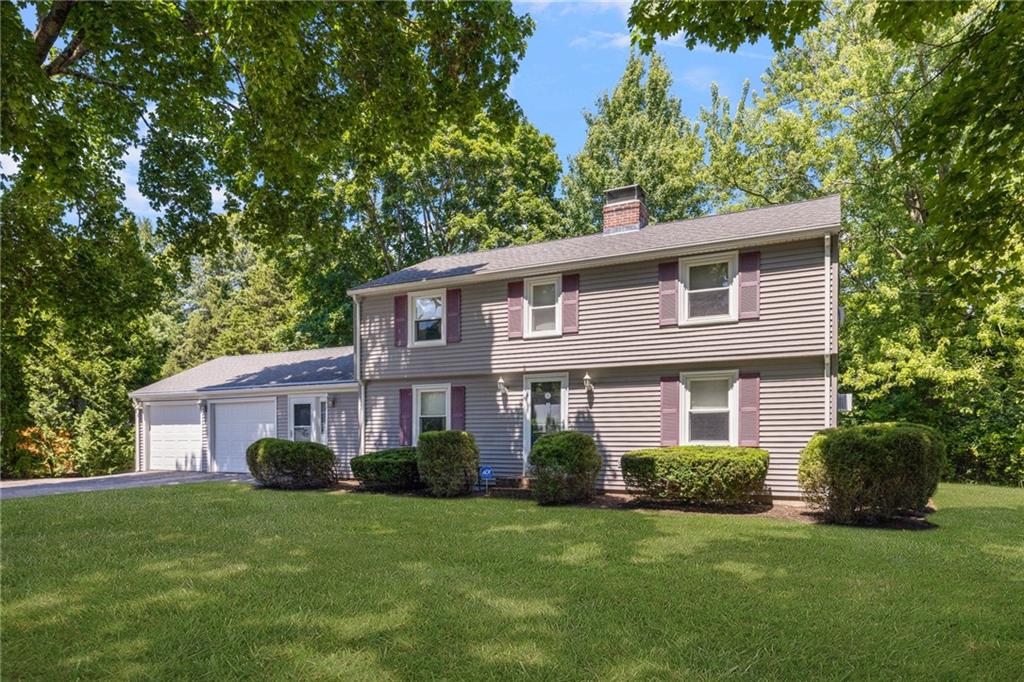 11 Apple Tree Court, North Kingstown