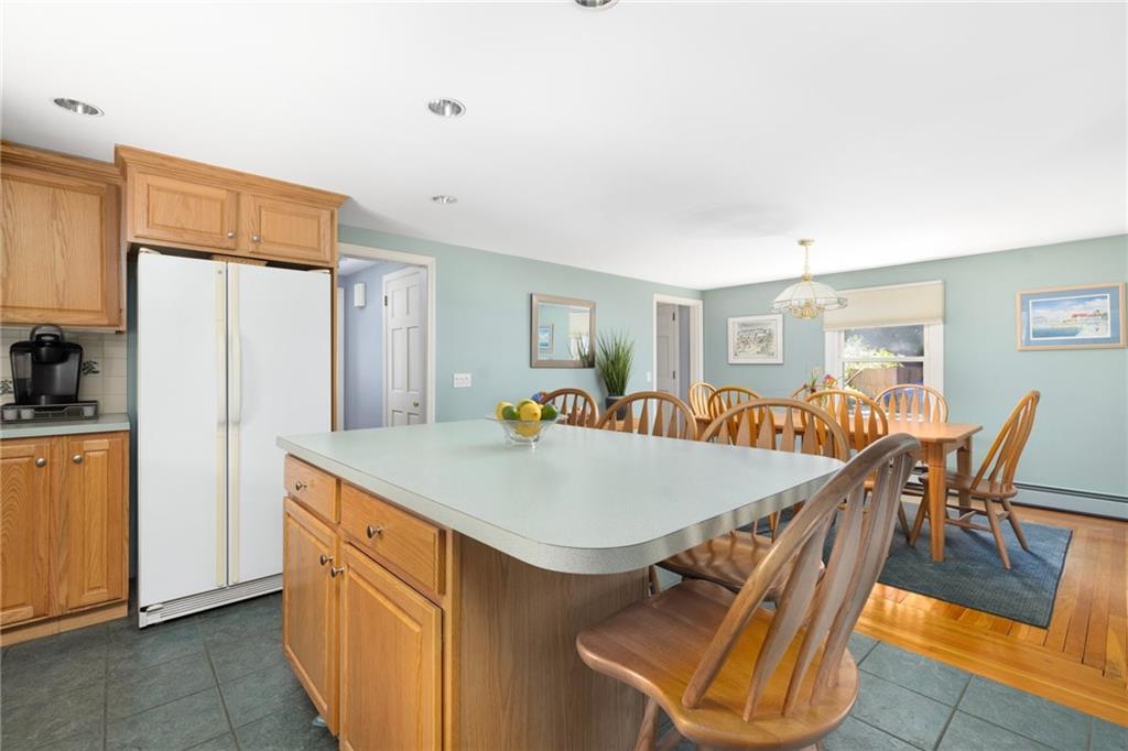 11 Apple Tree Court, North Kingstown