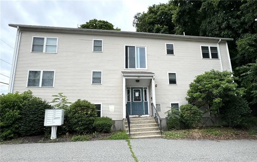 381 Old River Road, Unit#4, Lincoln