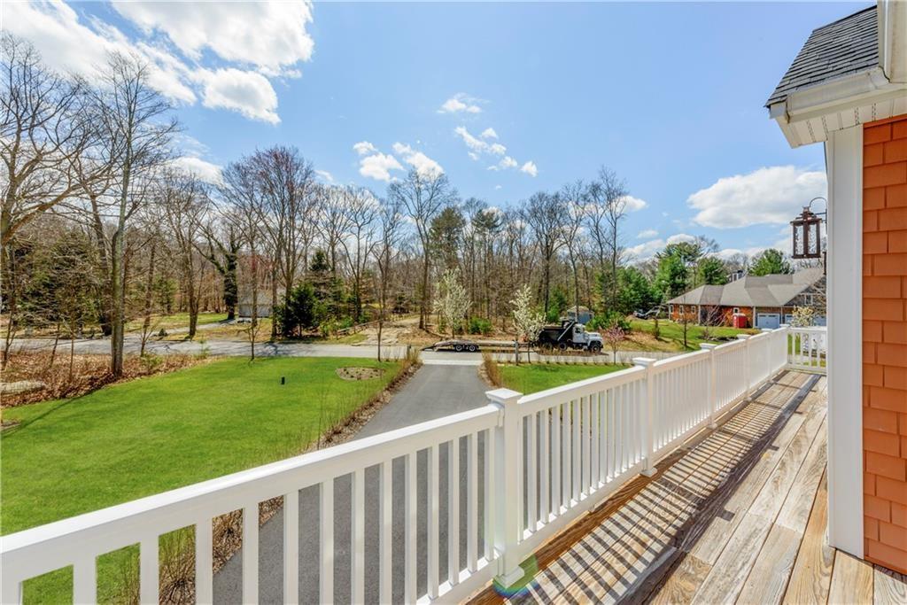 210 Mountain Laurel Way, North Kingstown