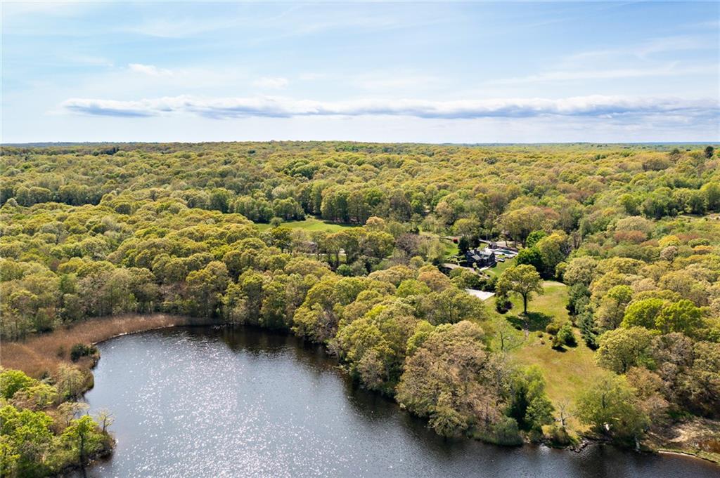 2424 Tower Hill Road, North Kingstown