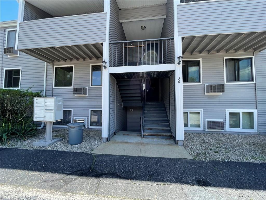 36 Cowesett Avenue, Unit#5, West Warwick