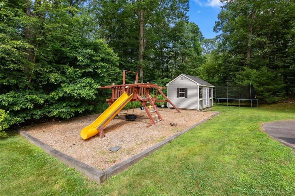 172 Little Pond County Road, Cumberland