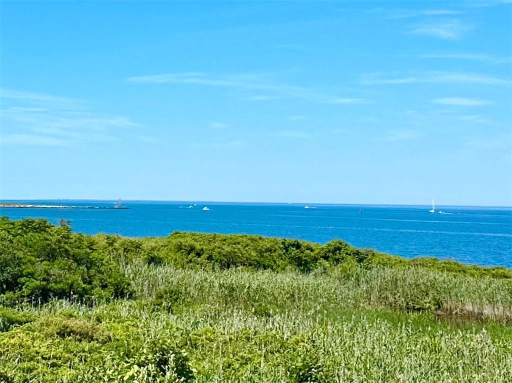 721 Corn Neck Road, Block Island