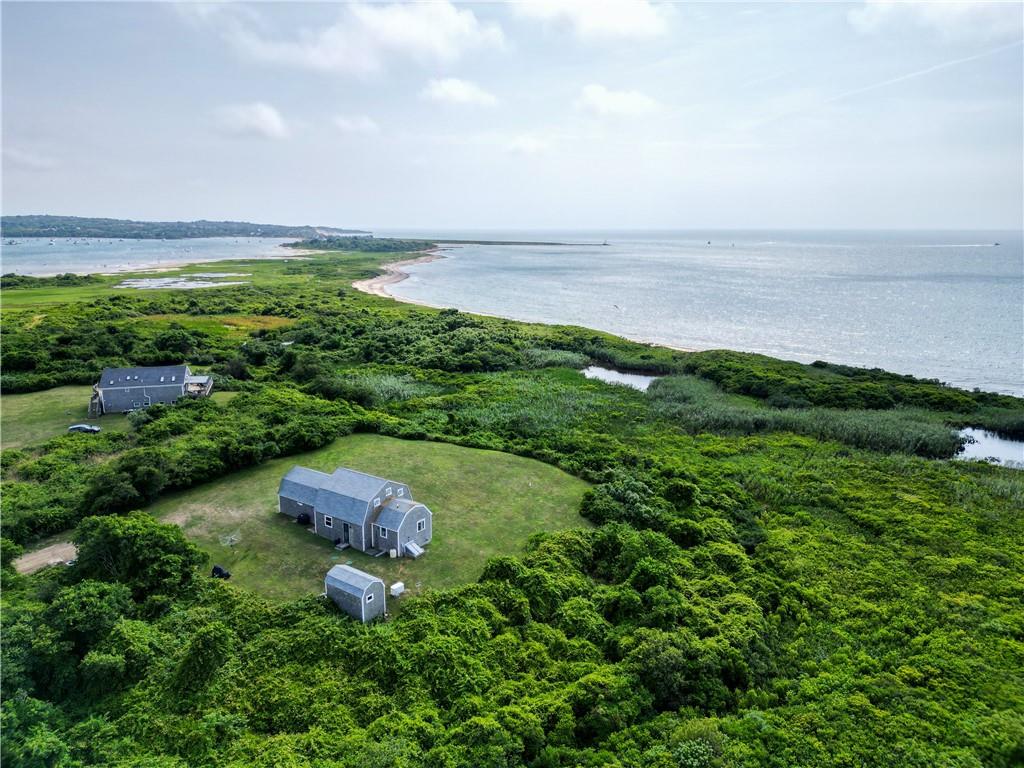 721 Corn Neck Road, Block Island