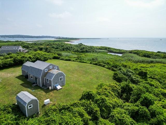 721 Corn Neck Road, Block Island