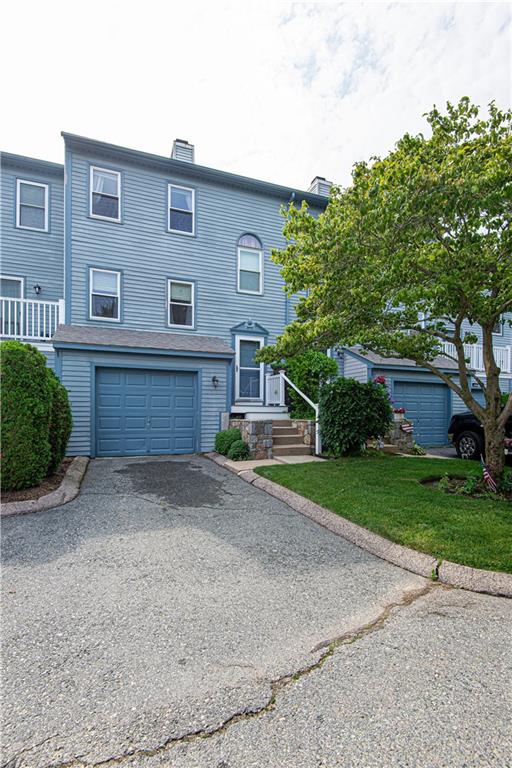 1 Willow Glen Circle, Unit#85, Warwick