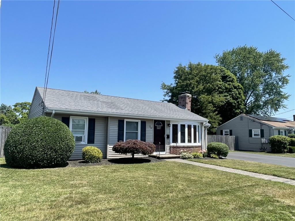 20 Elmwood Drive, East Providence