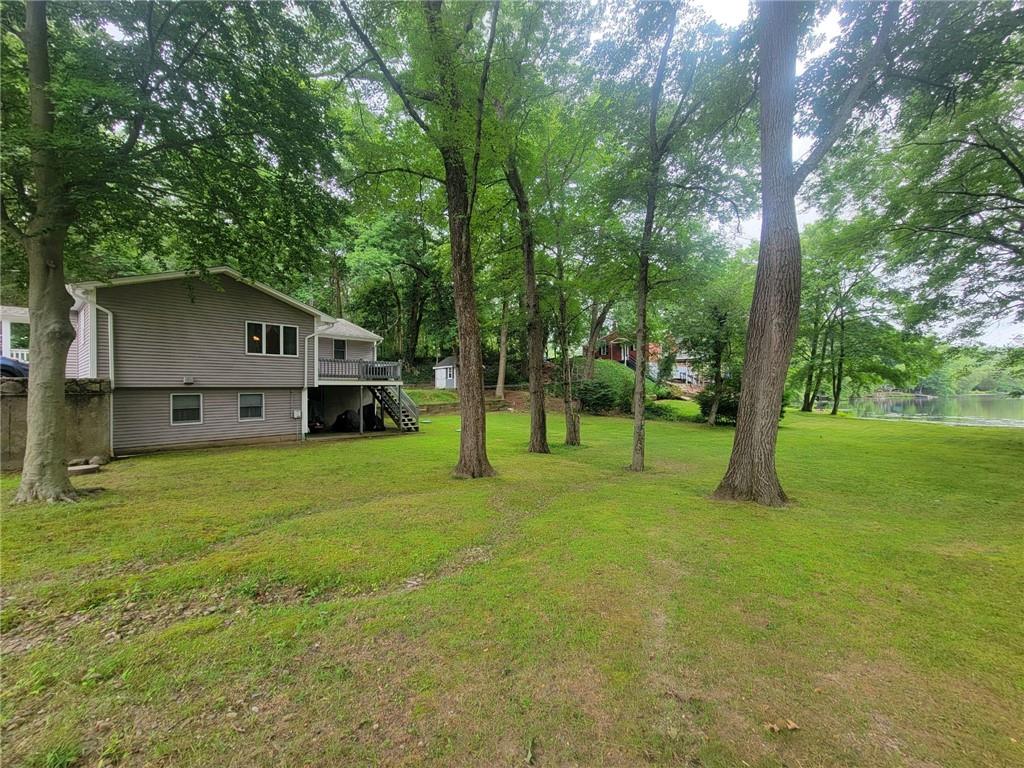 195 Log Road, Smithfield