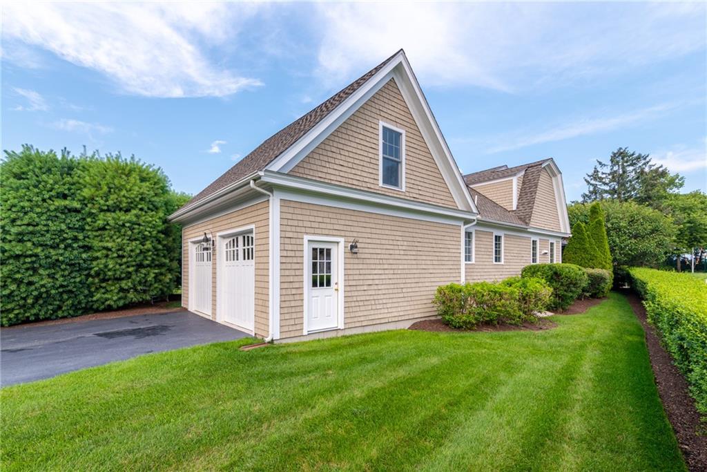 23 Harbor Court, North Kingstown