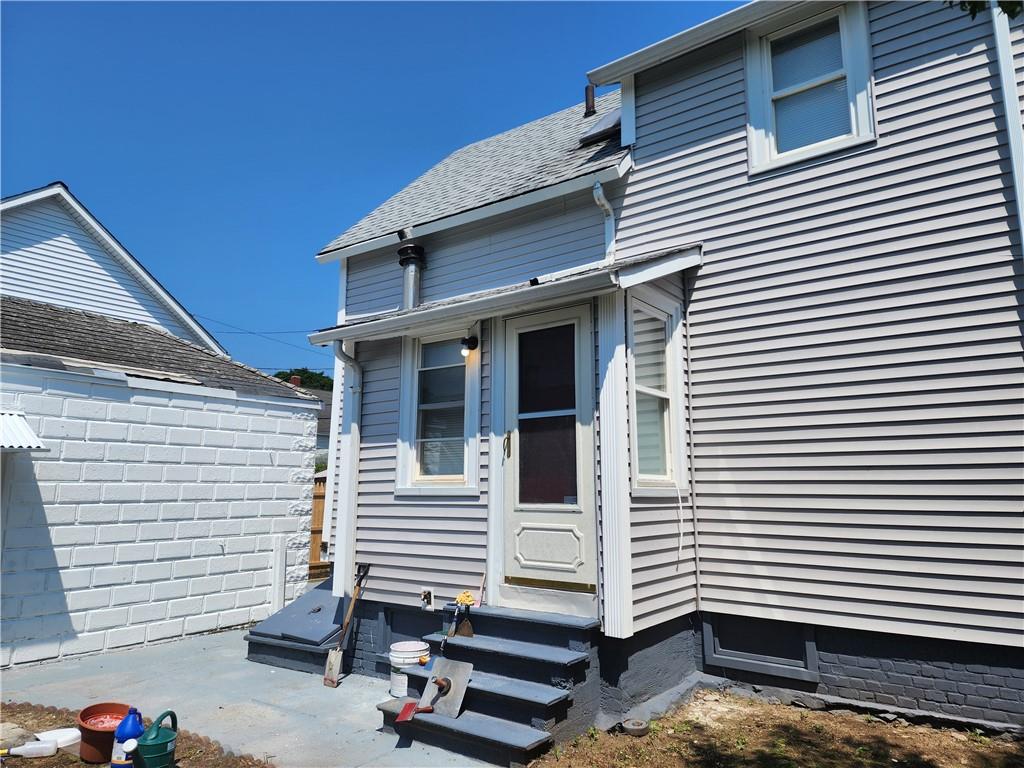 108 Cedar Avenue, East Providence