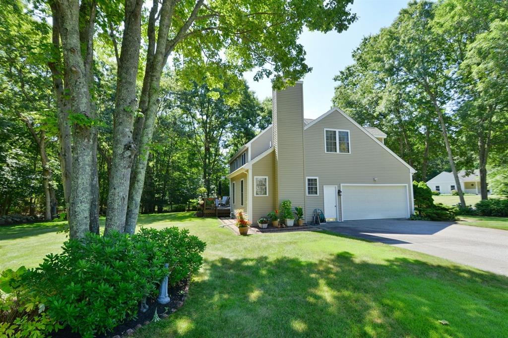 247 Mulberry Drive, South Kingstown