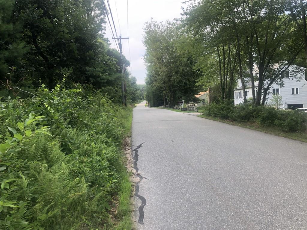 35 - 39 Pound Road, Westerly