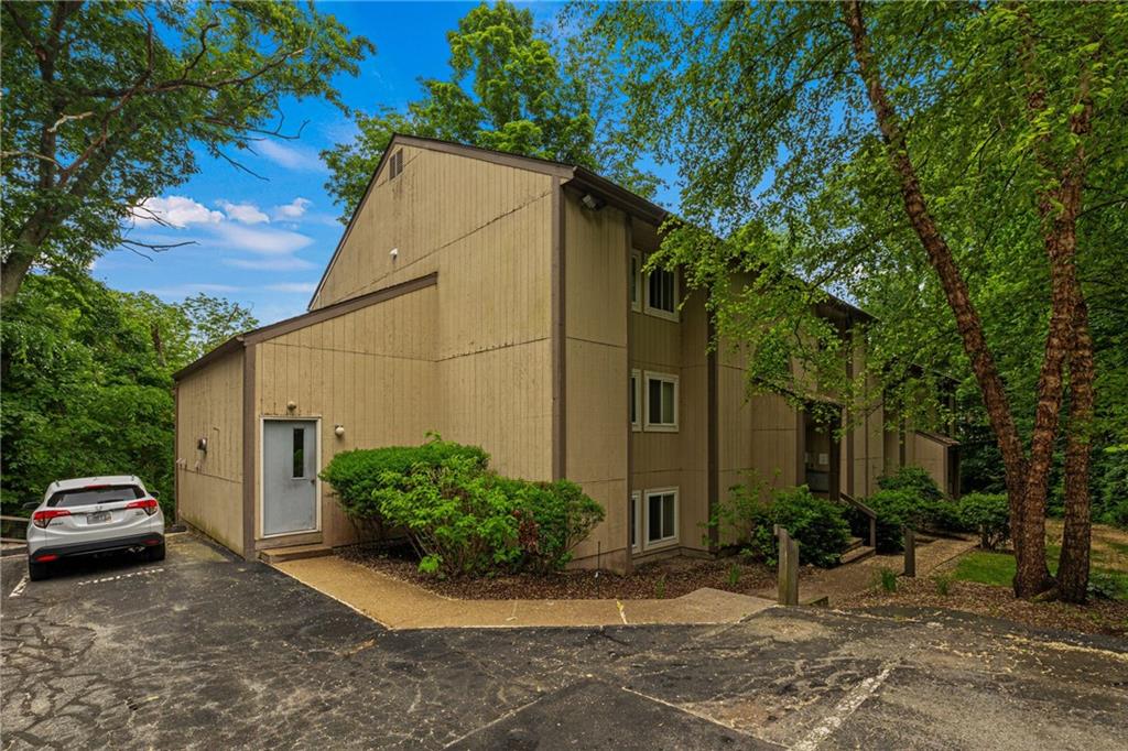 400 New River Road, Unit#502, Lincoln