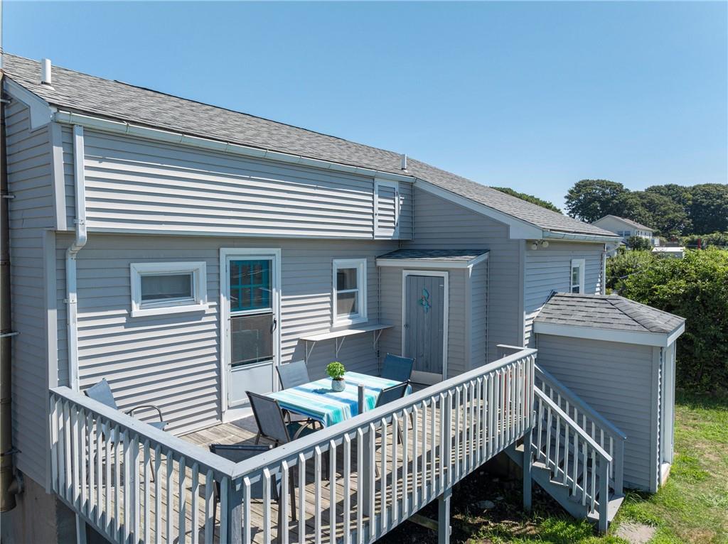 27 Holden Road, South Kingstown