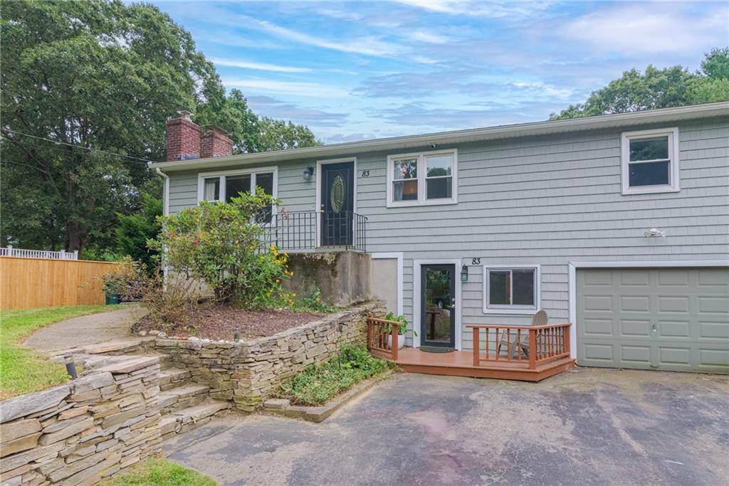 83 Evergreen Road, North Kingstown