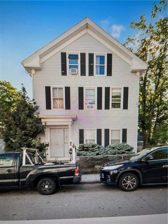 8 Bagley Street, Pawtucket