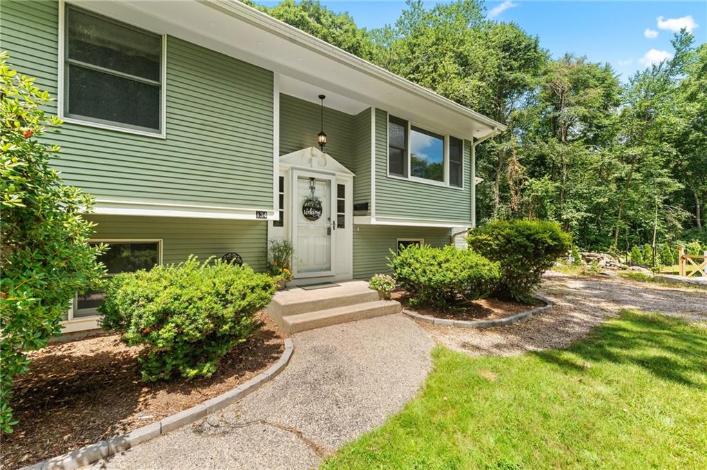 134 Parkwood Drive, South Kingstown