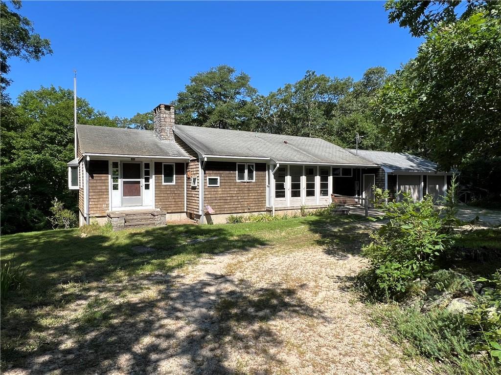 1696 Ministerial Road, South Kingstown