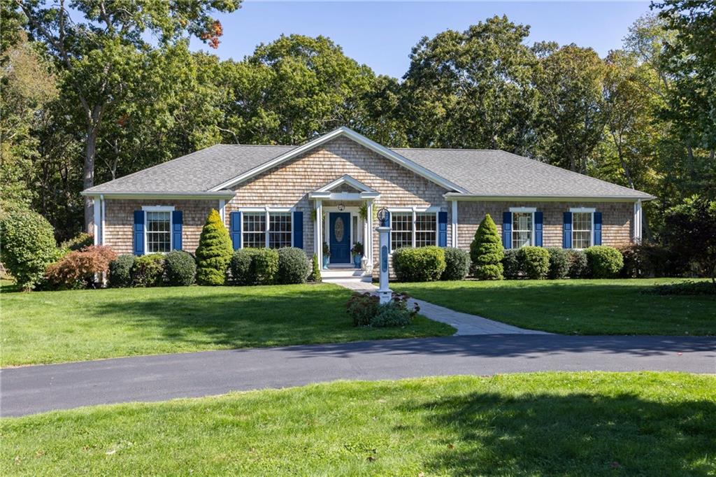 396 Congdon Drive, South Kingstown