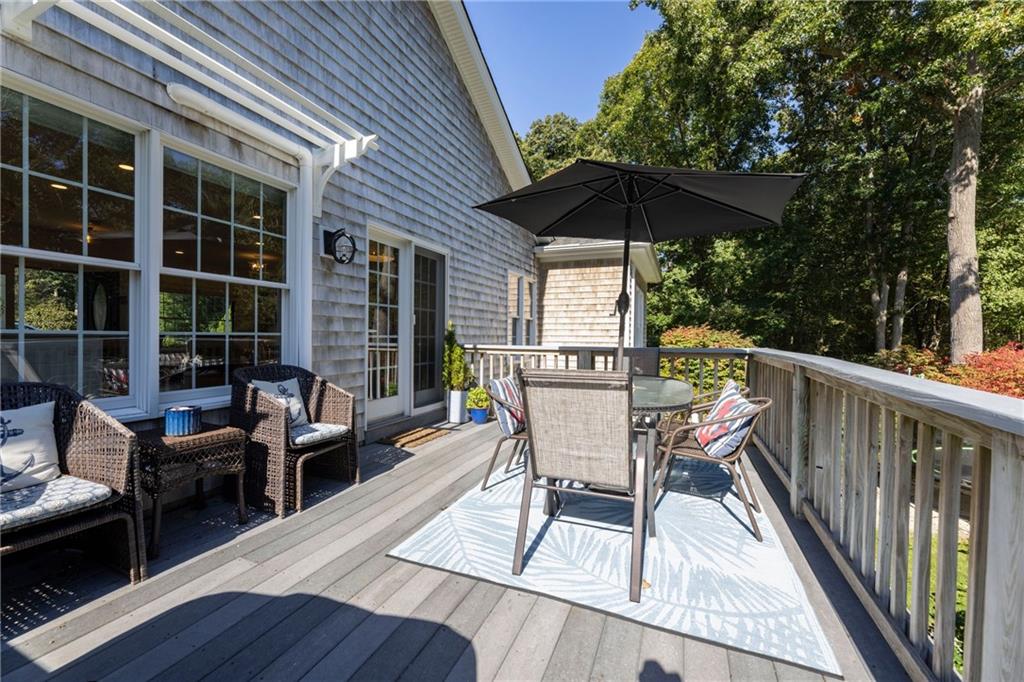 396 Congdon Drive, South Kingstown