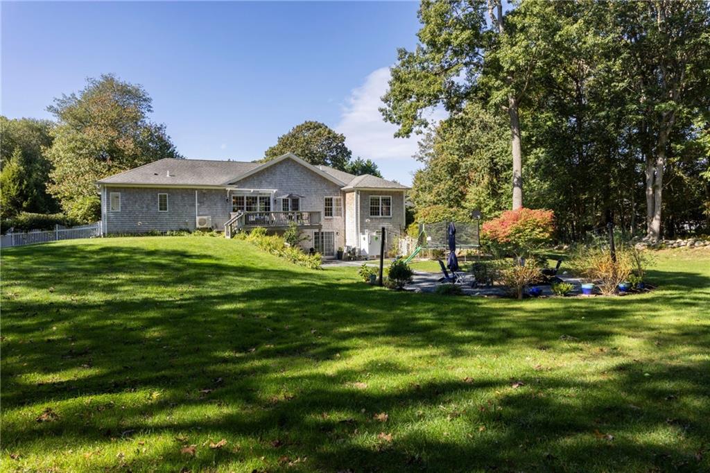 396 Congdon Drive, South Kingstown